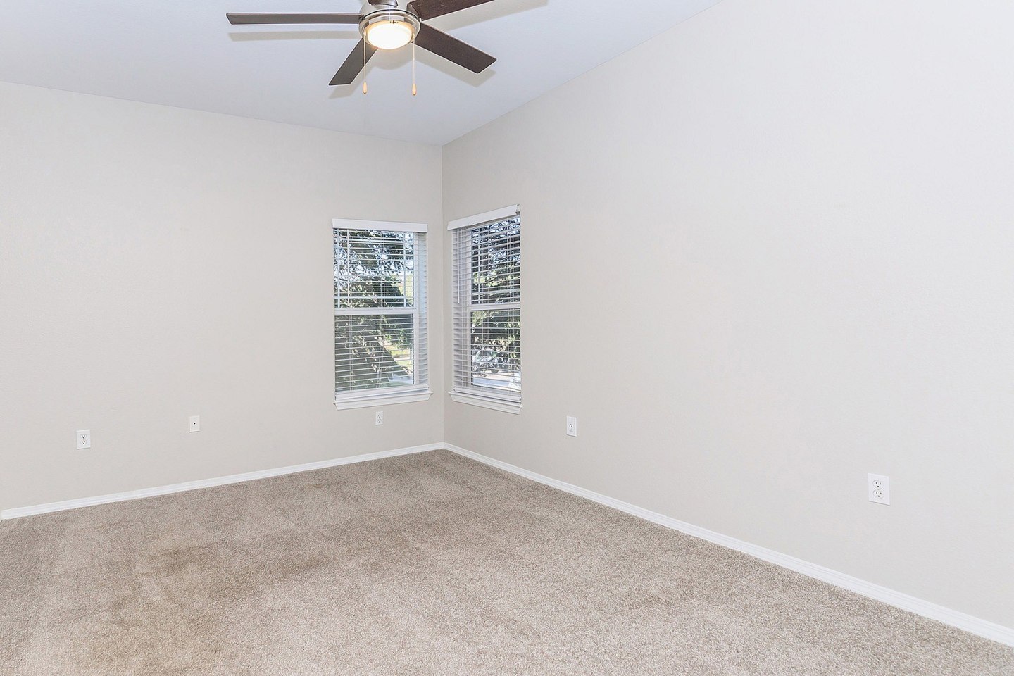 Creekside At Palmer Park Apartments Image 23