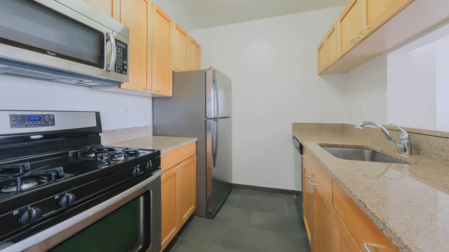 Longacre House Apartments Image 44