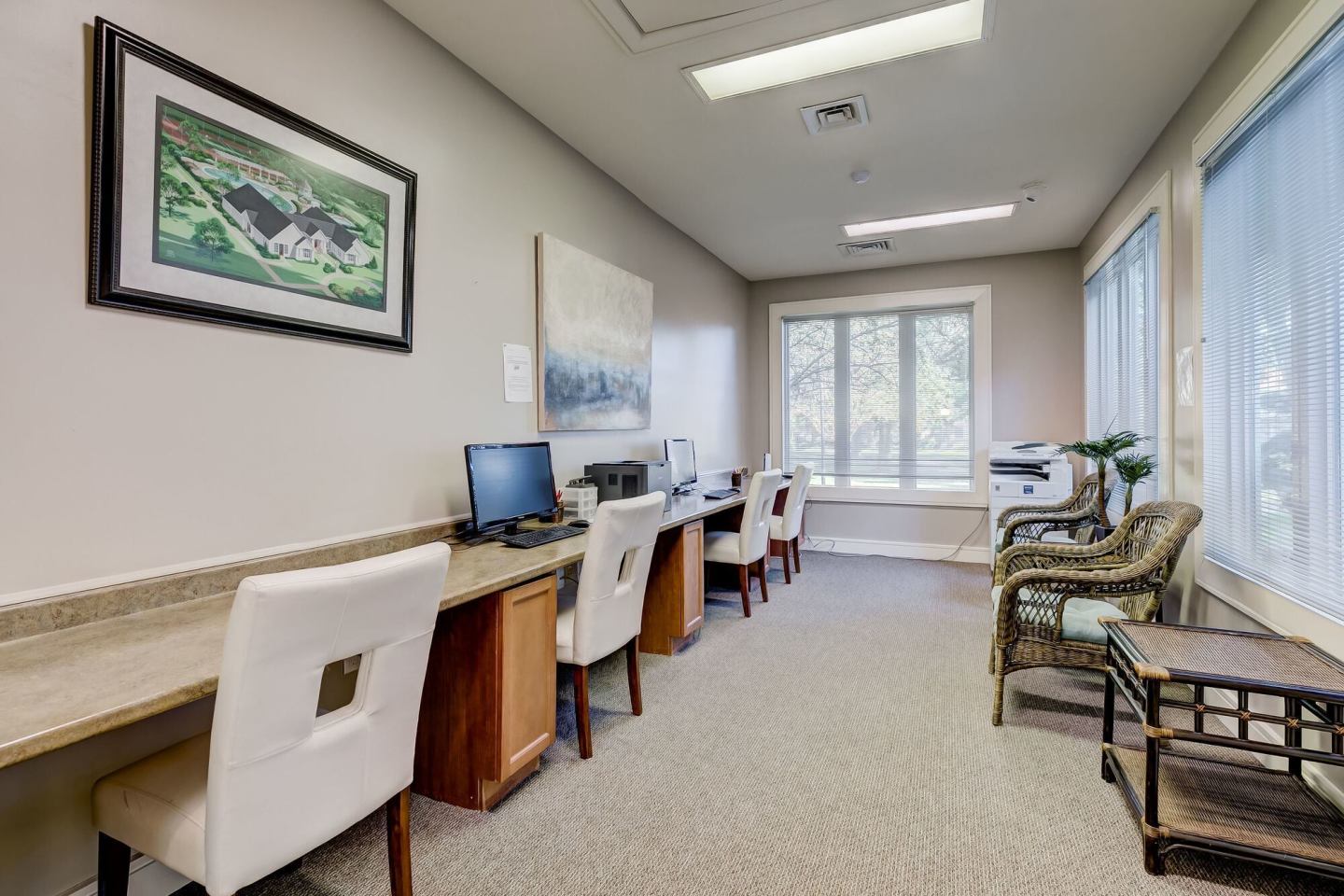 Peninsula Grove Apartments at Town Center Image 16