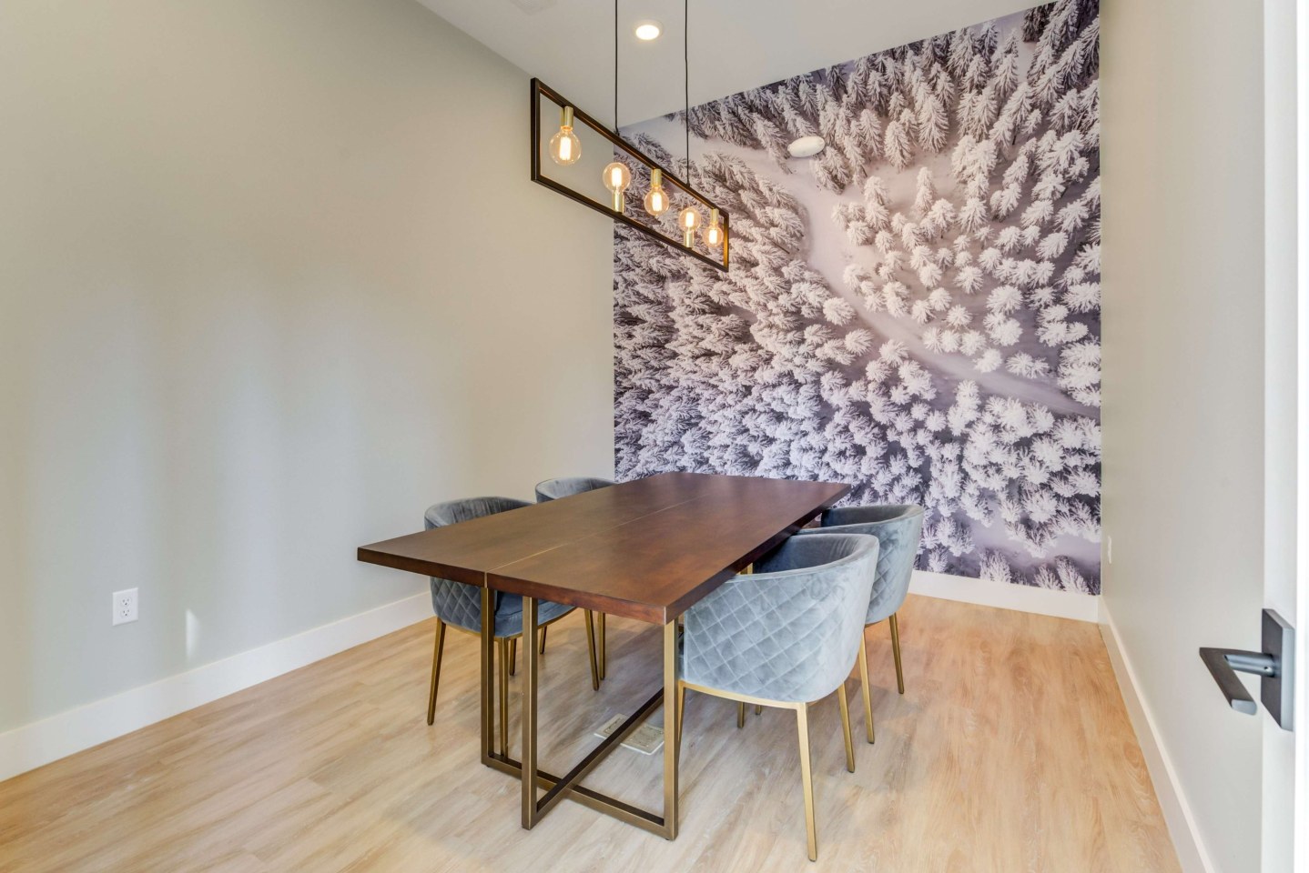 Gateway Lofts Centerville Image 2