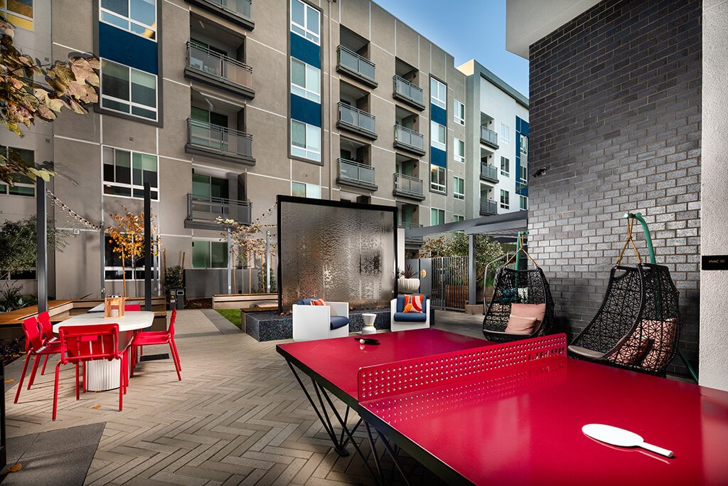 Chroma Apartment Homes Image 98