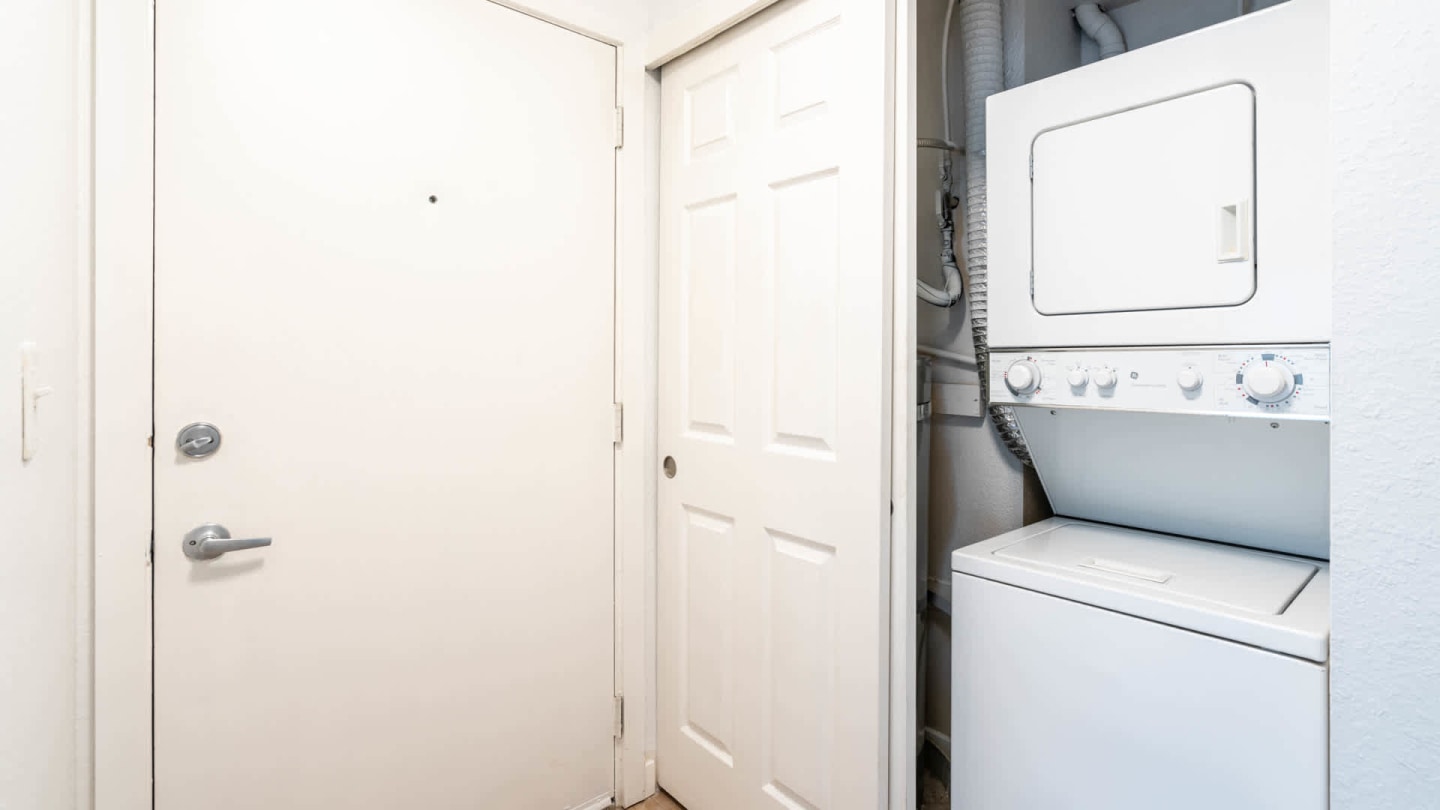 Redmond Court Image 13