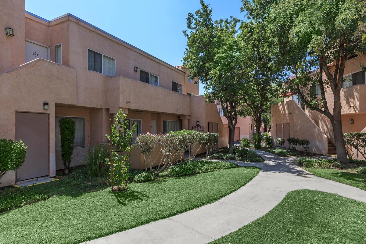 Riverpark apartment homes Image 12