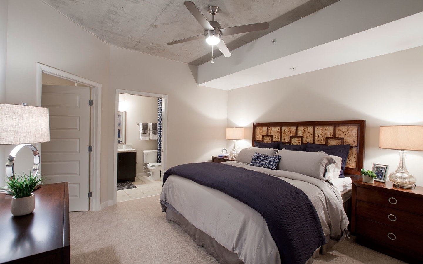 77 12th Image 9