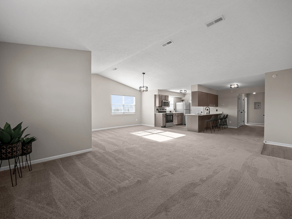 Silver Lake Hills Image 1