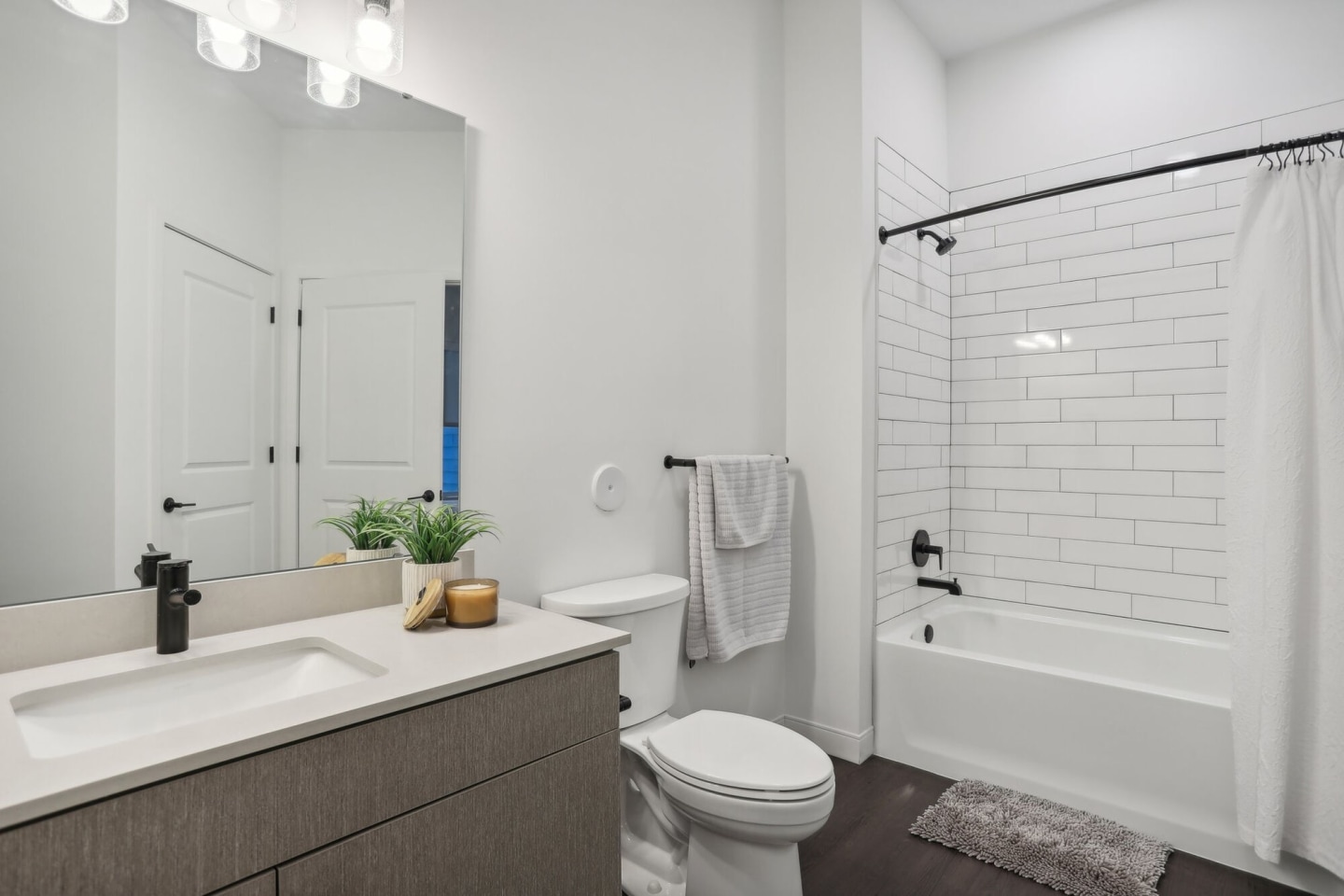 The Flats at Dorsett Ridge Image 11