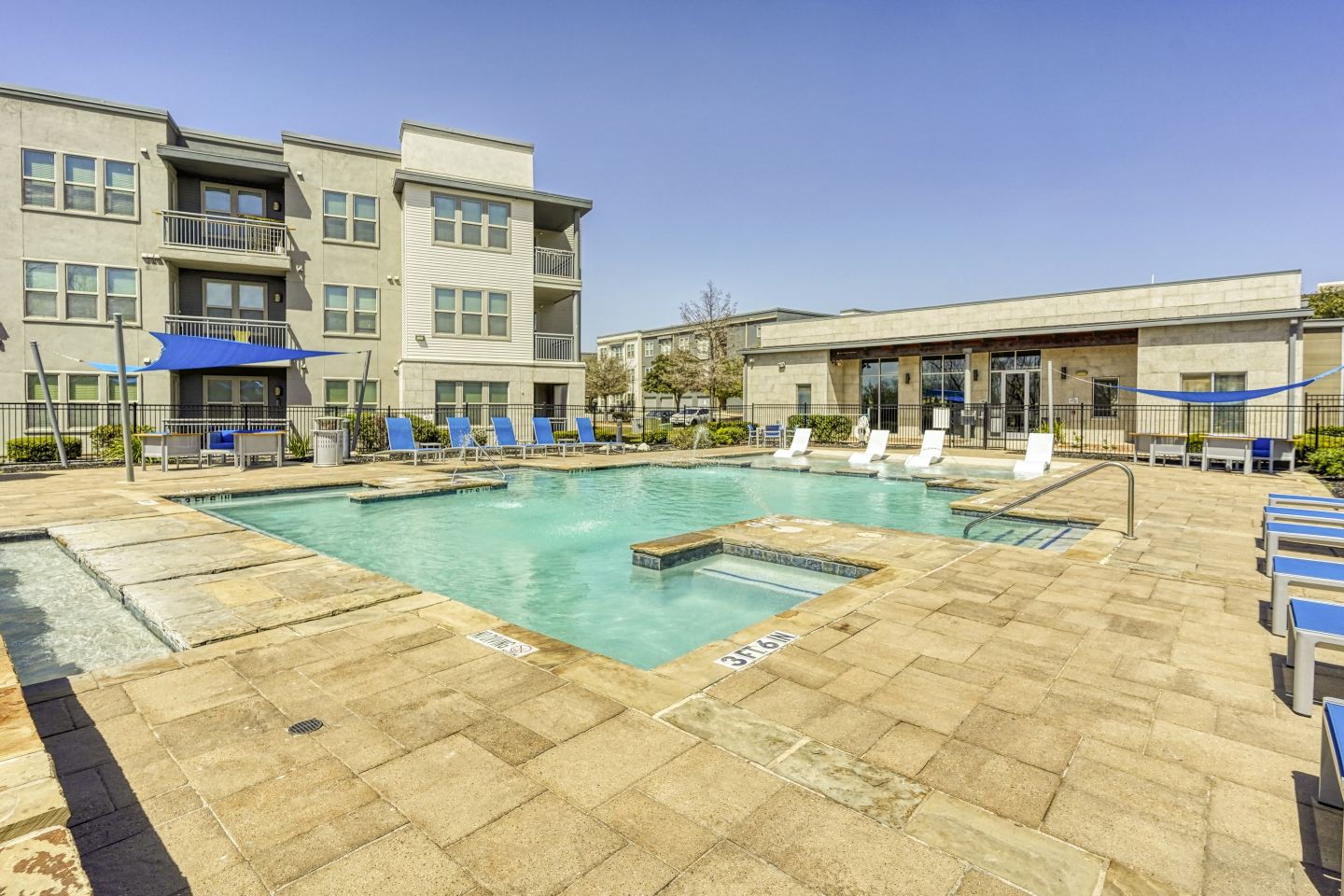 The Landings at Brooks City Base Image 40