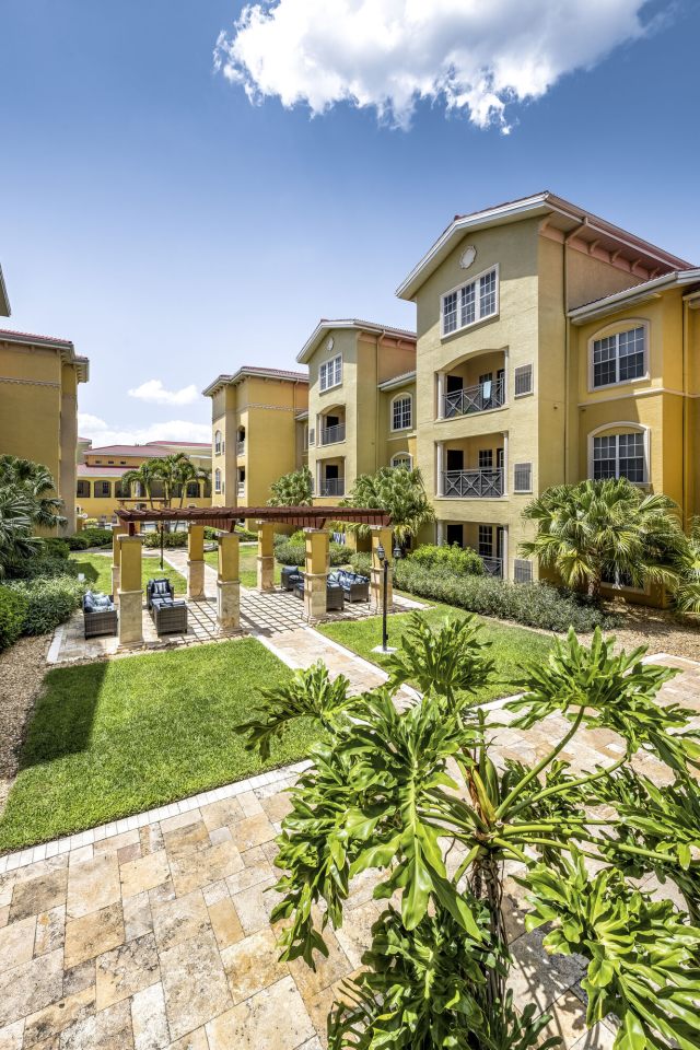 Casa Bella on Westshore Image 4