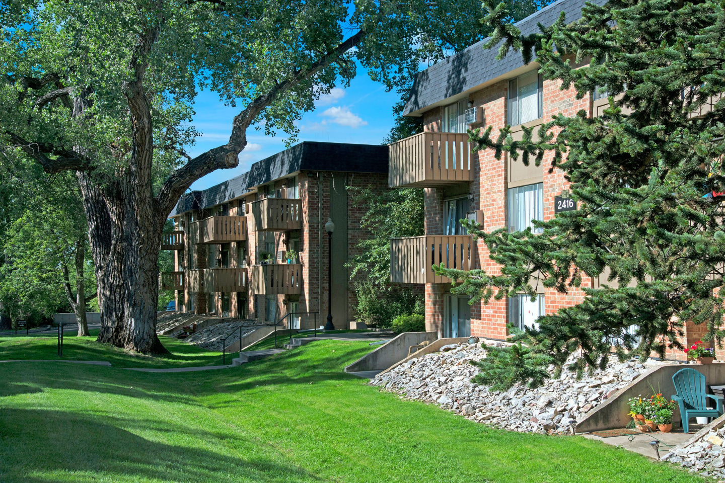 Hyde Park Apartments Image 8
