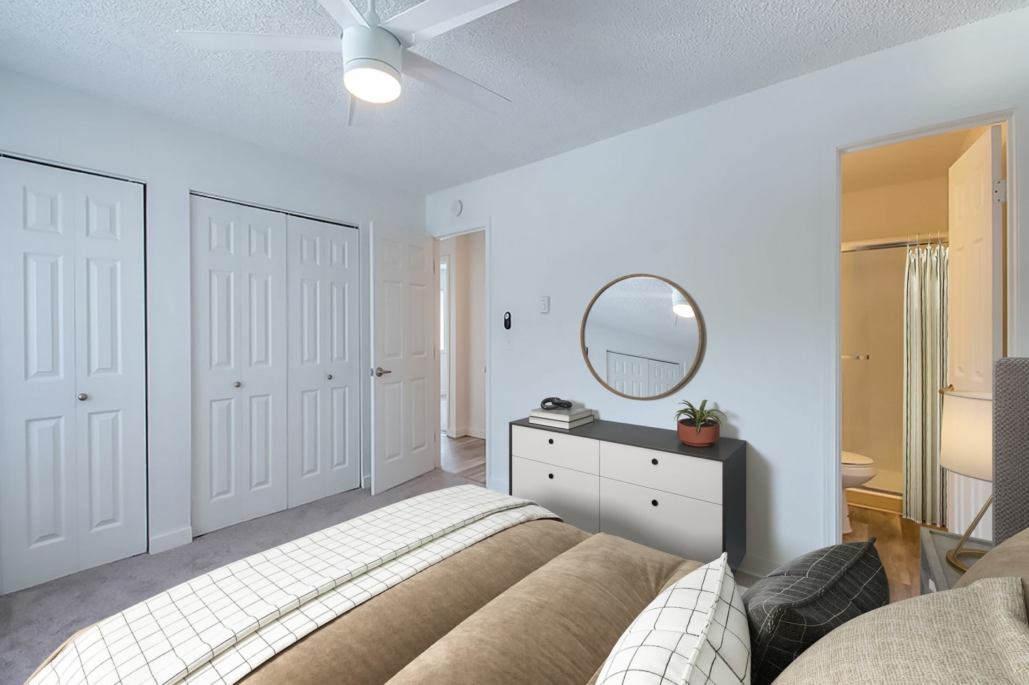 Parker Apartments Image 9