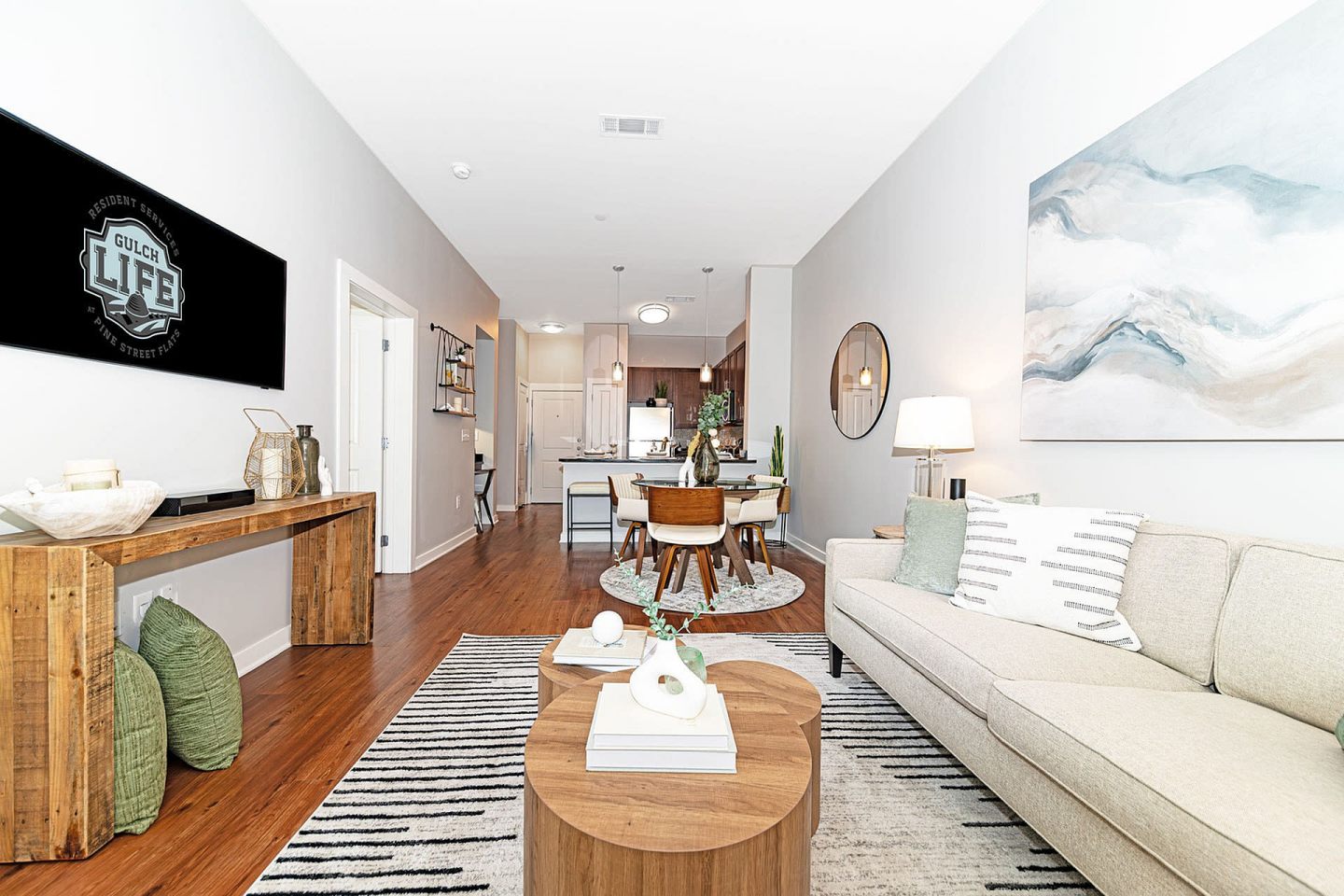Pine Street Flats Image 38