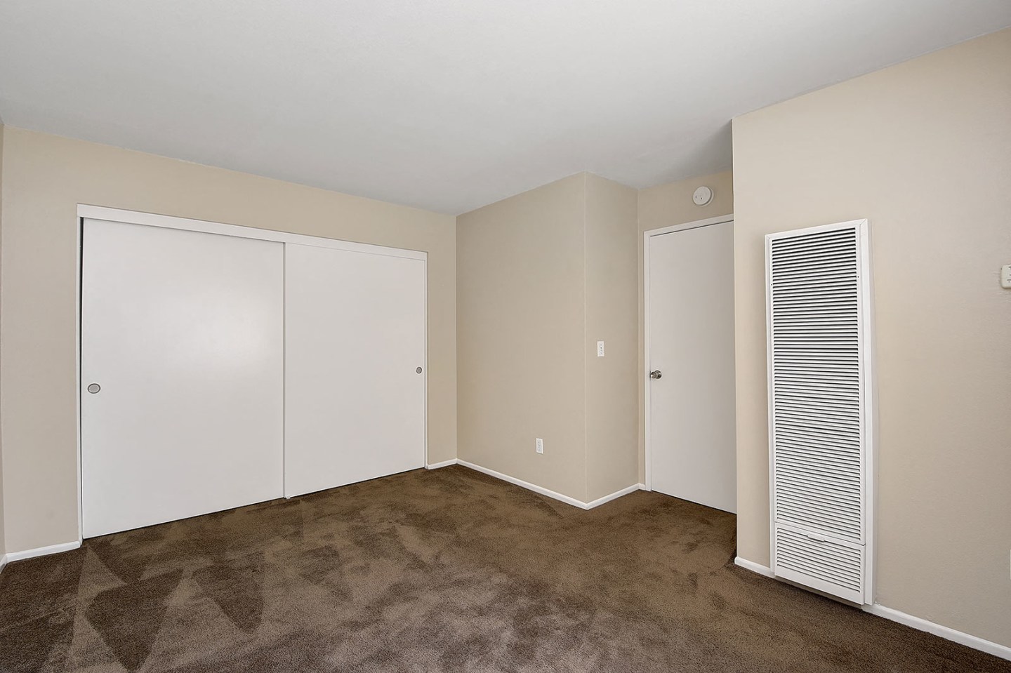 Pine Meadows Apartments Image 3