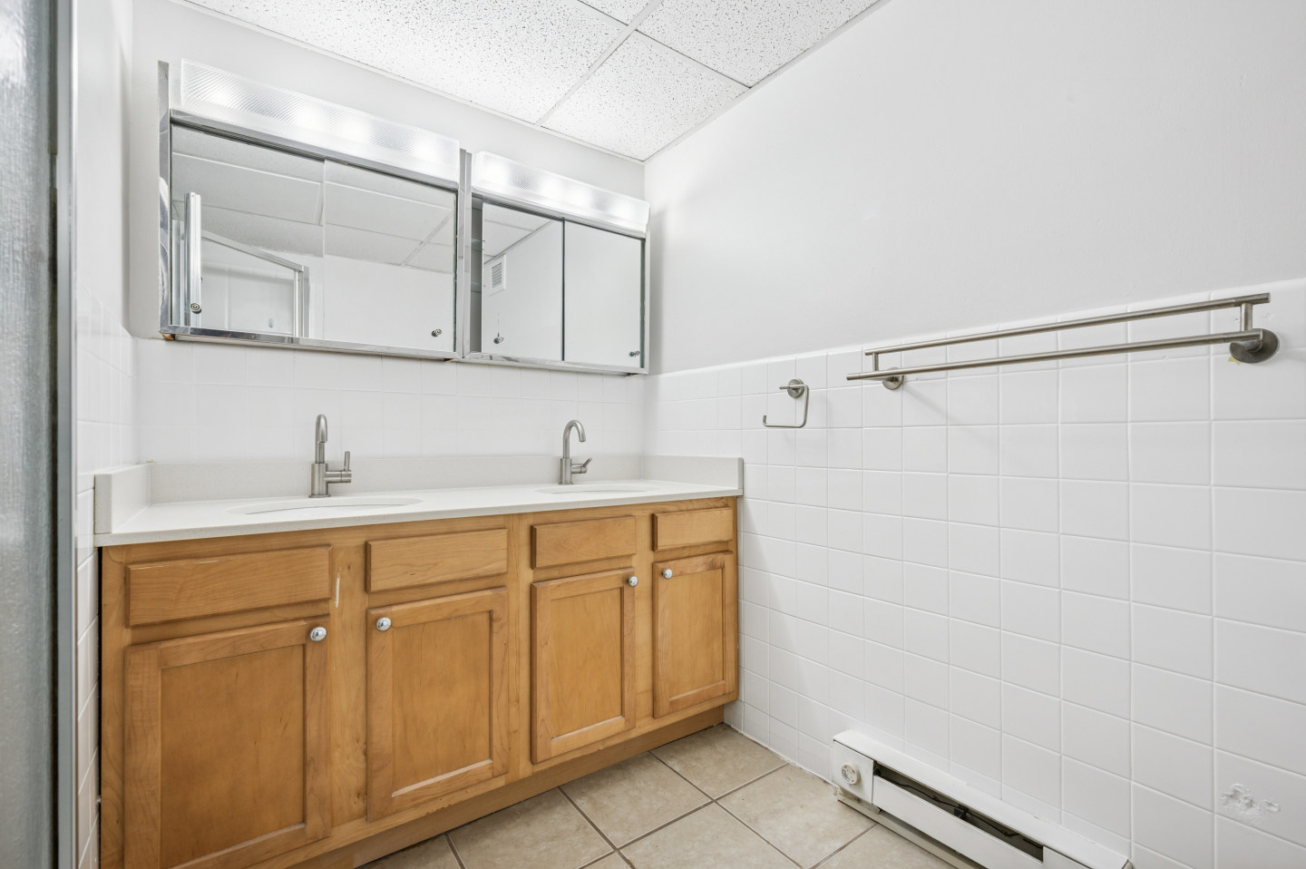 Academia Suites Image 8