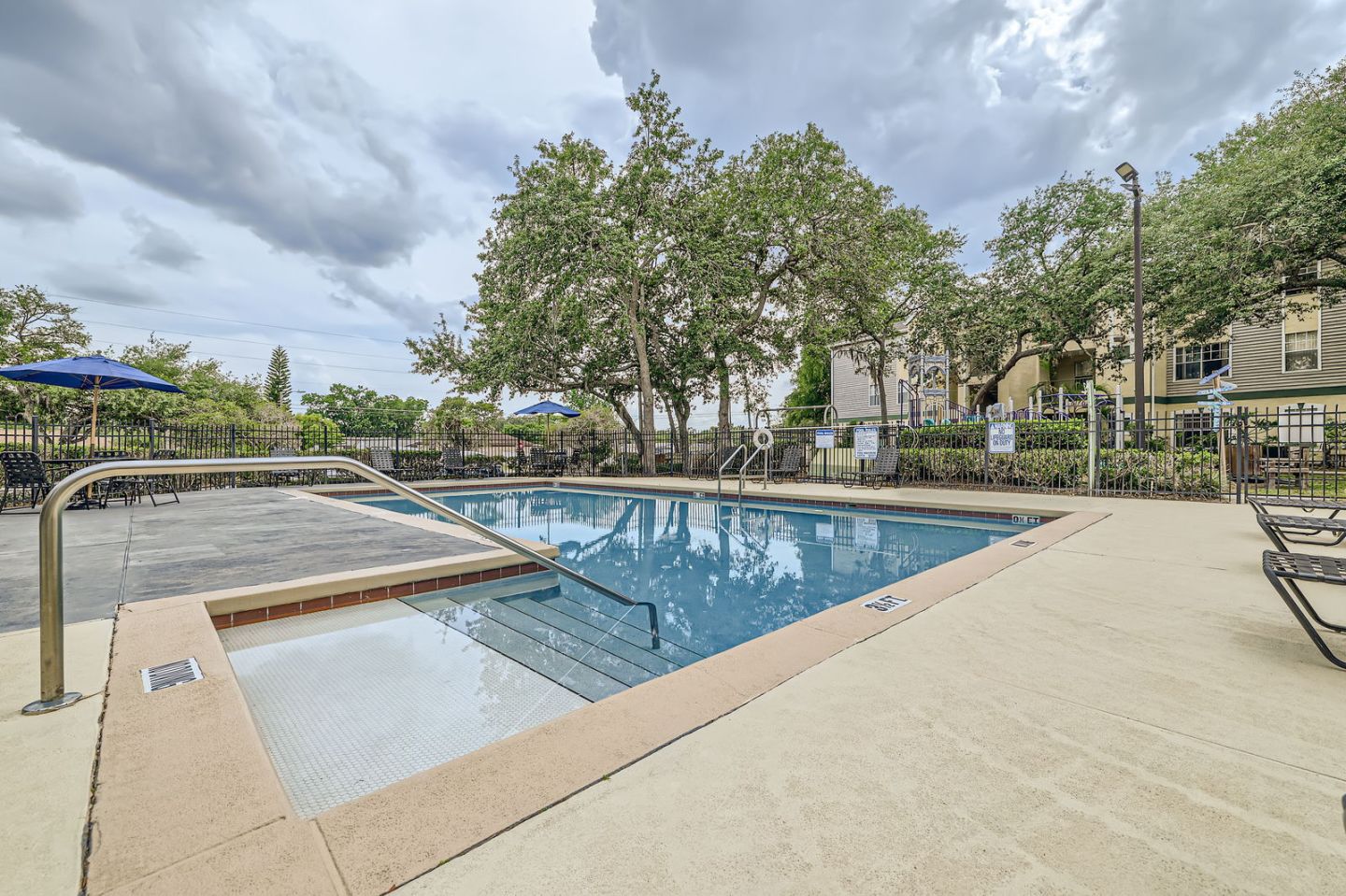 Affordable Housing - Golden Oaks Image 8