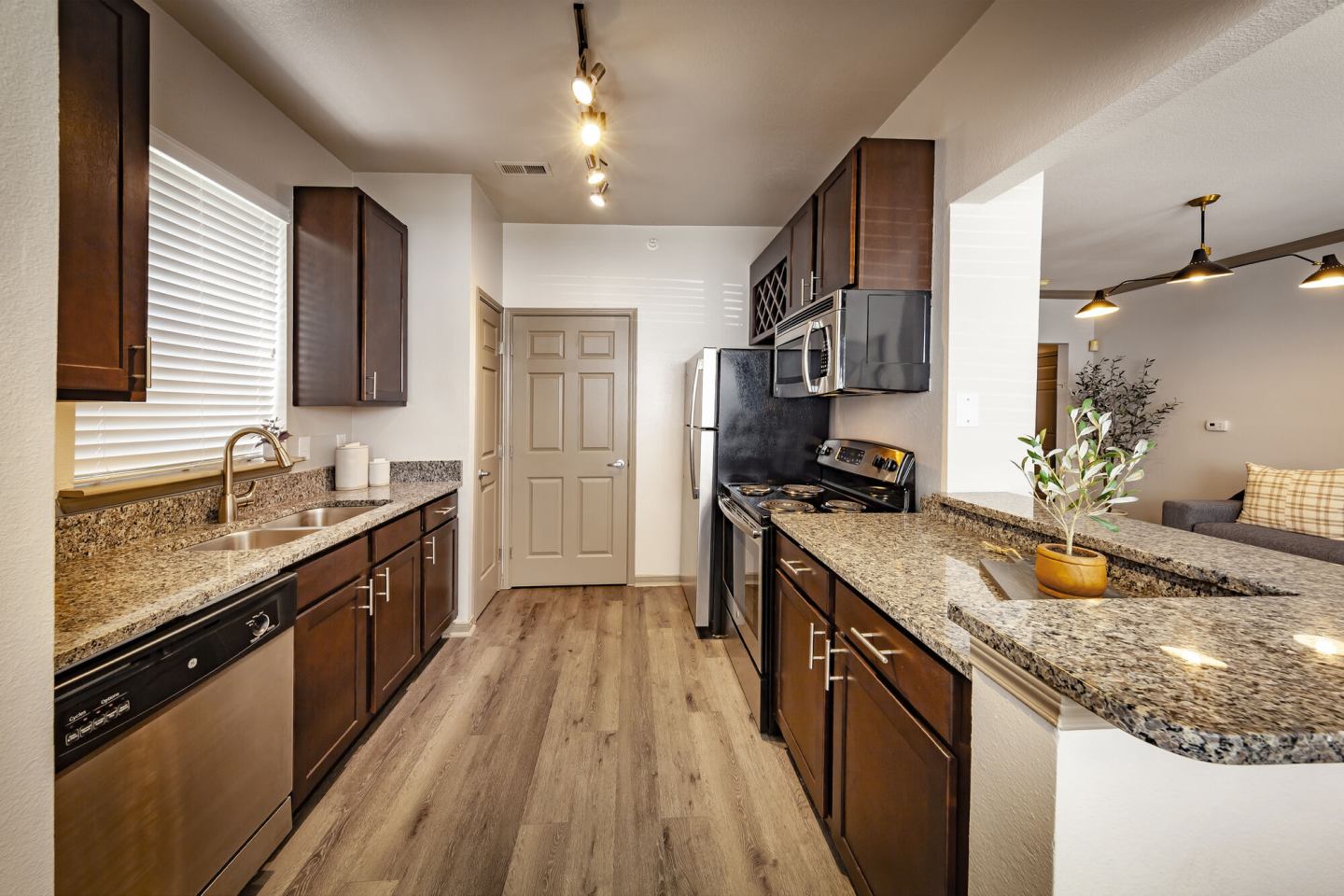River Ridge Image 4