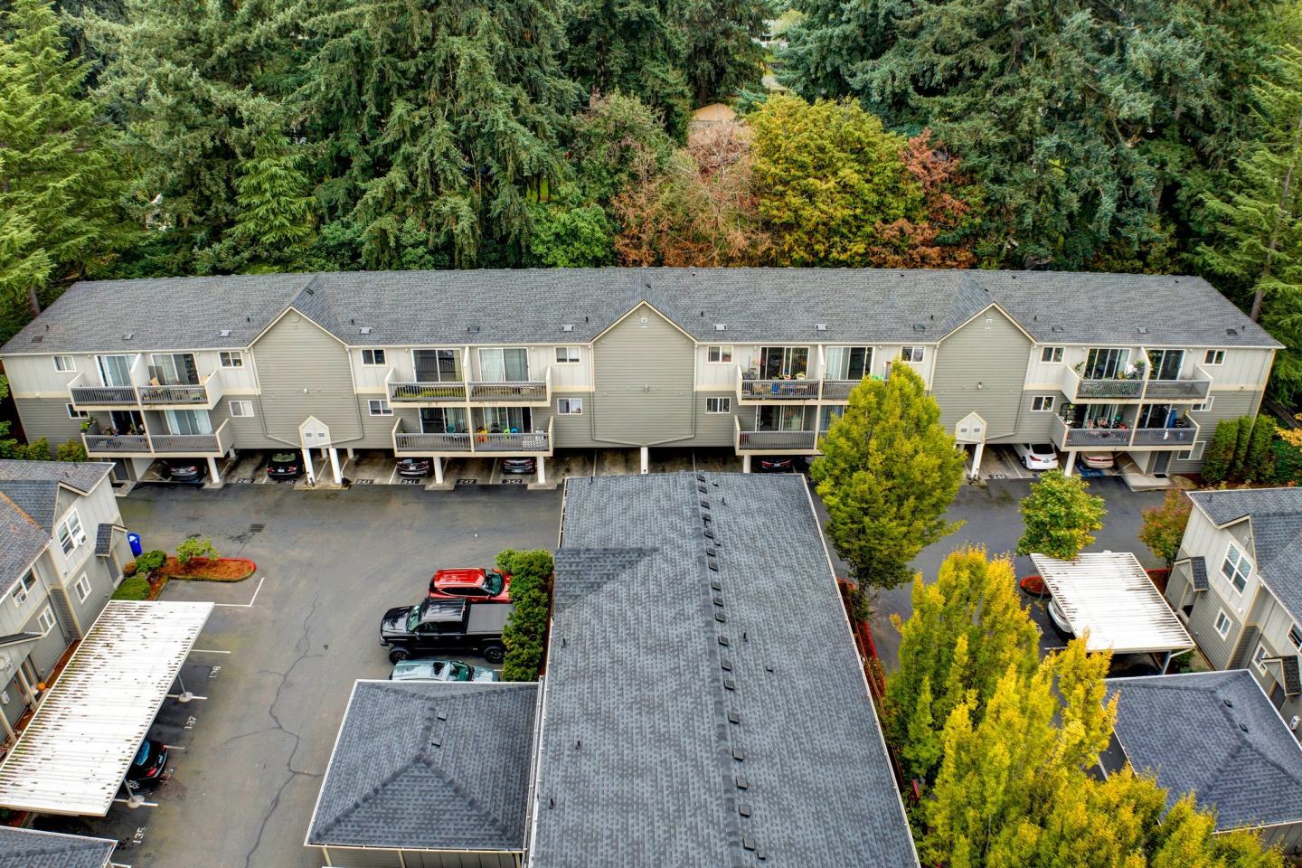 Tuxedo Park Image 43