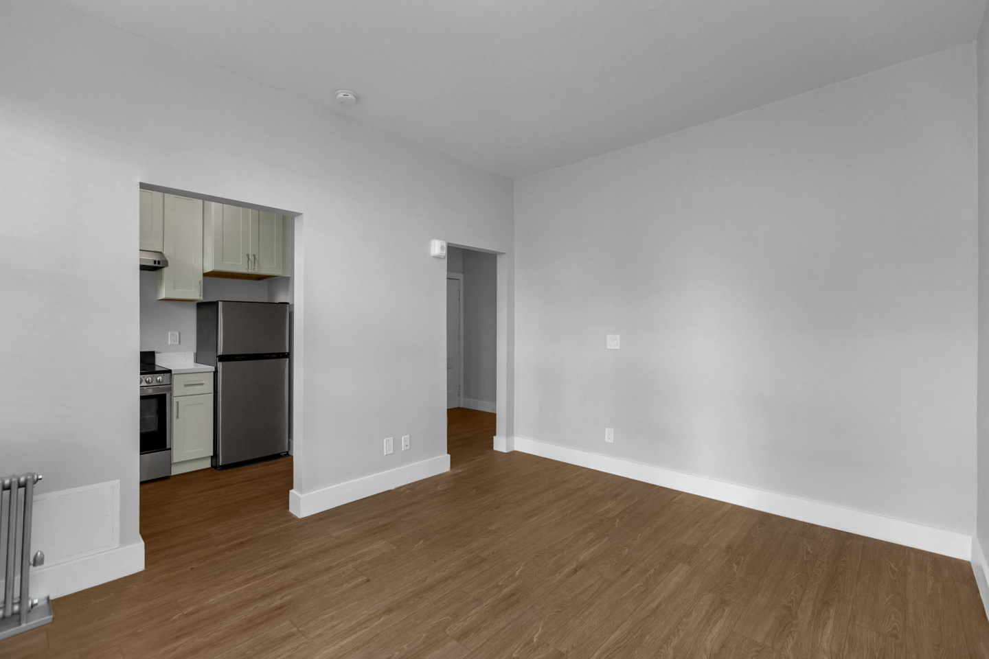 747 ELLIS Apartments Image 18