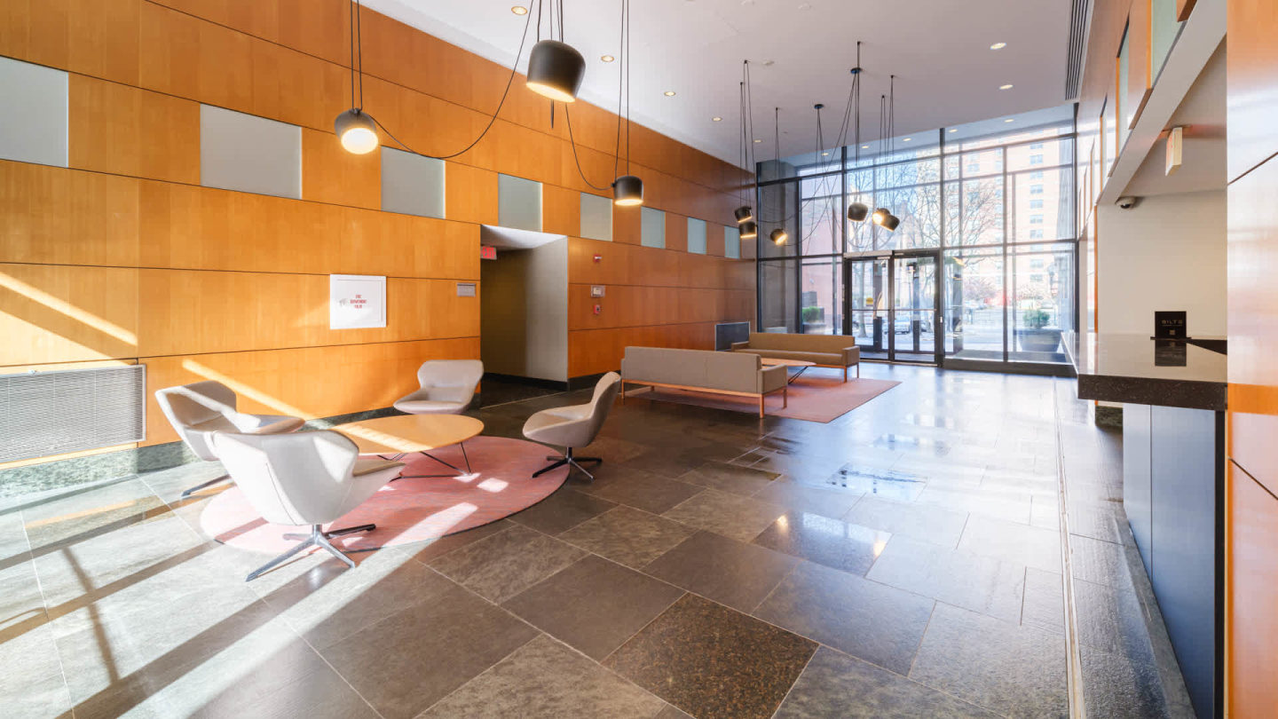 77 Park Avenue Image 1