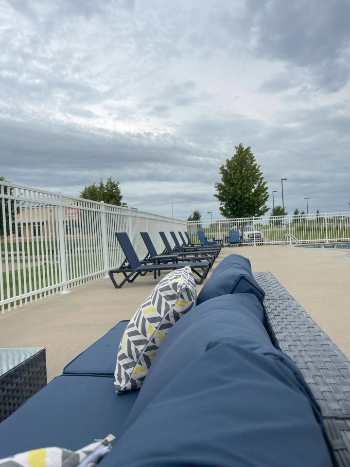 Prairie Towers Image 16