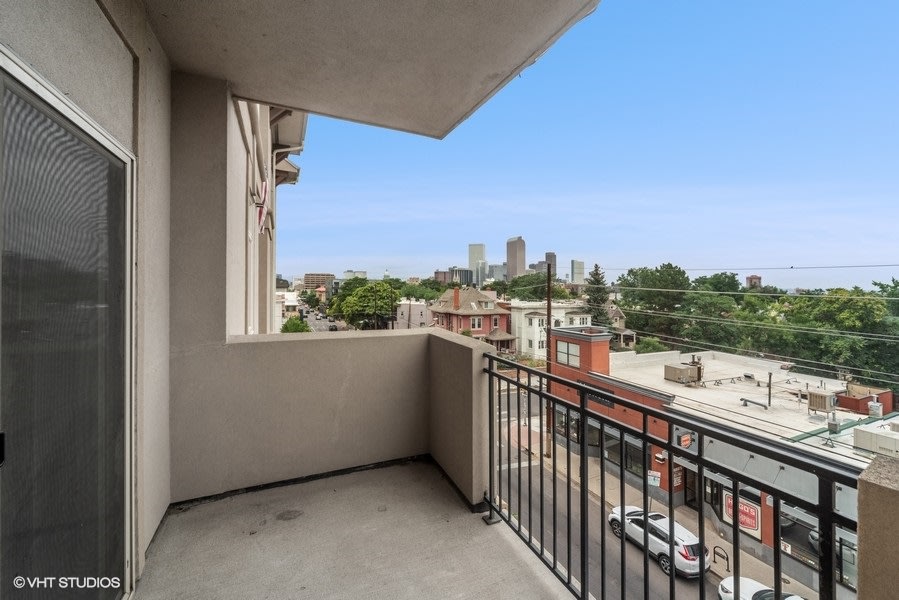 1284 Downing Image 7
