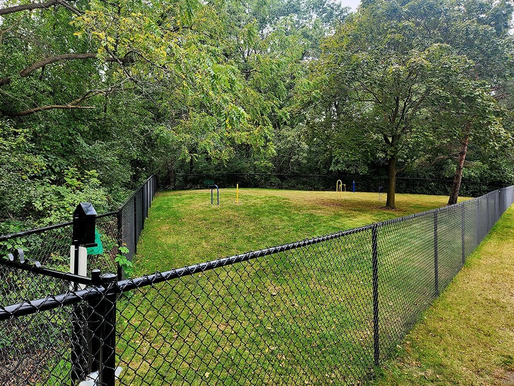 Fox Crest Image 15