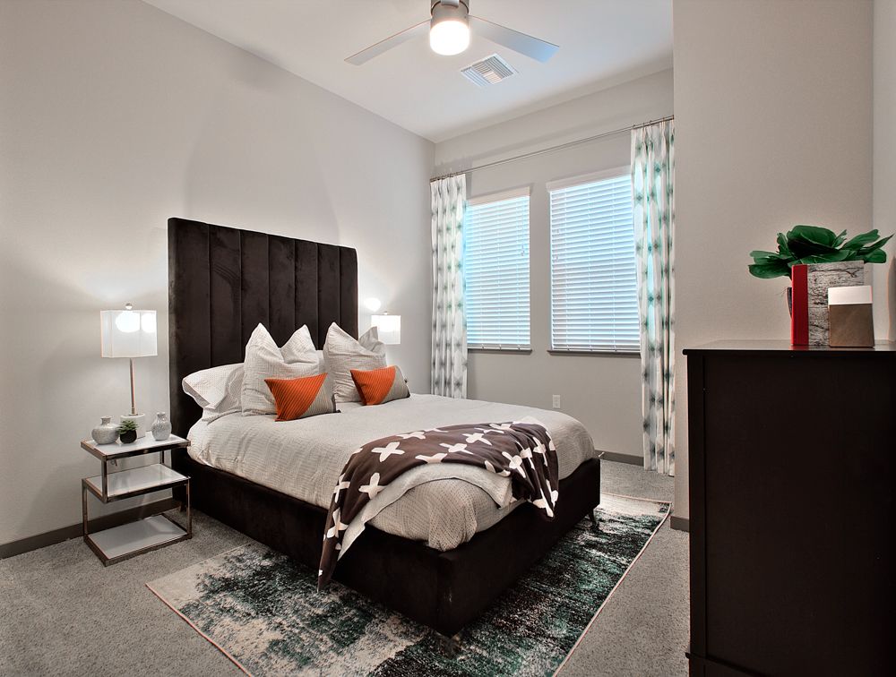 Jade Apartments Image 3
