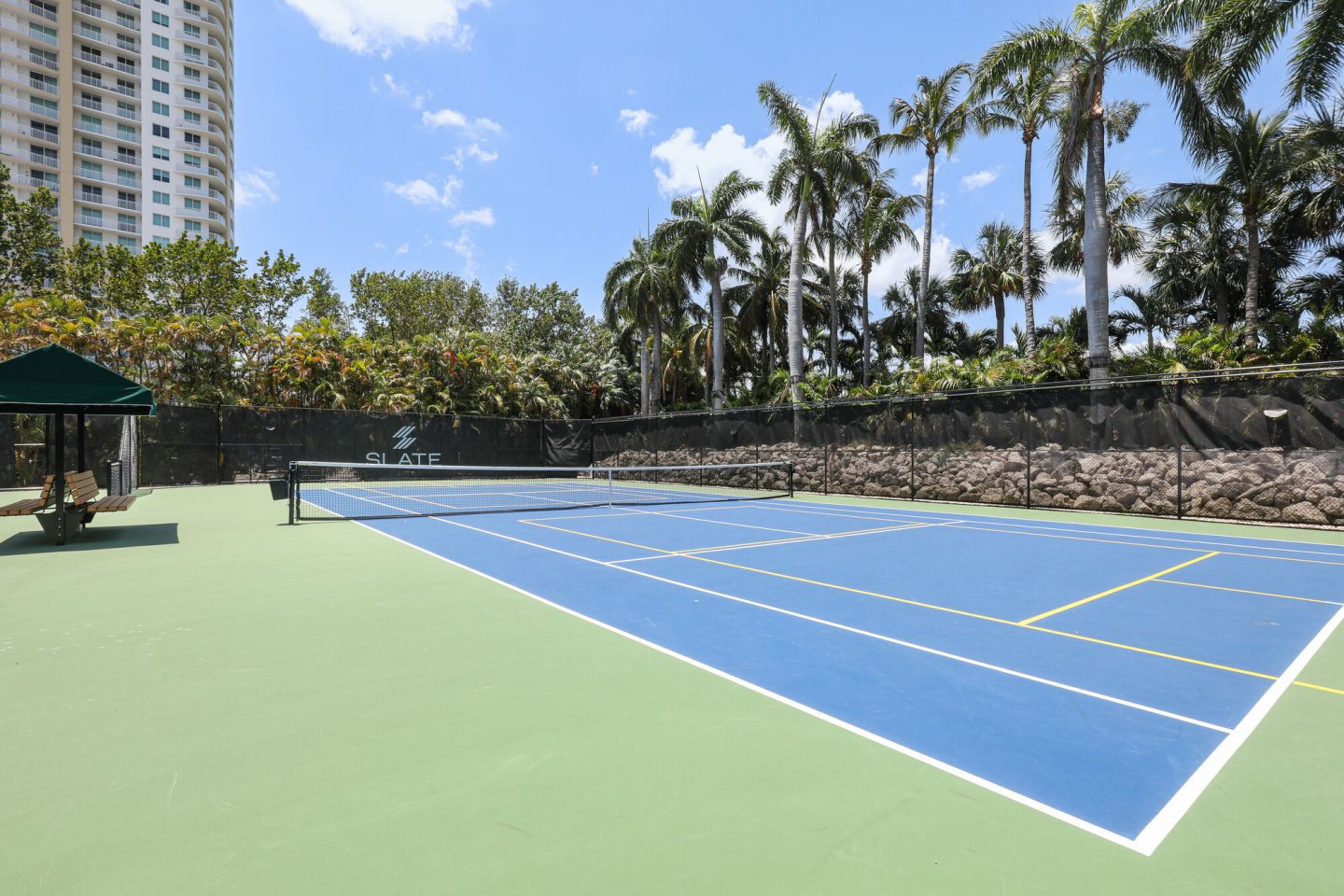 Slate Hallandale Beach Image 59