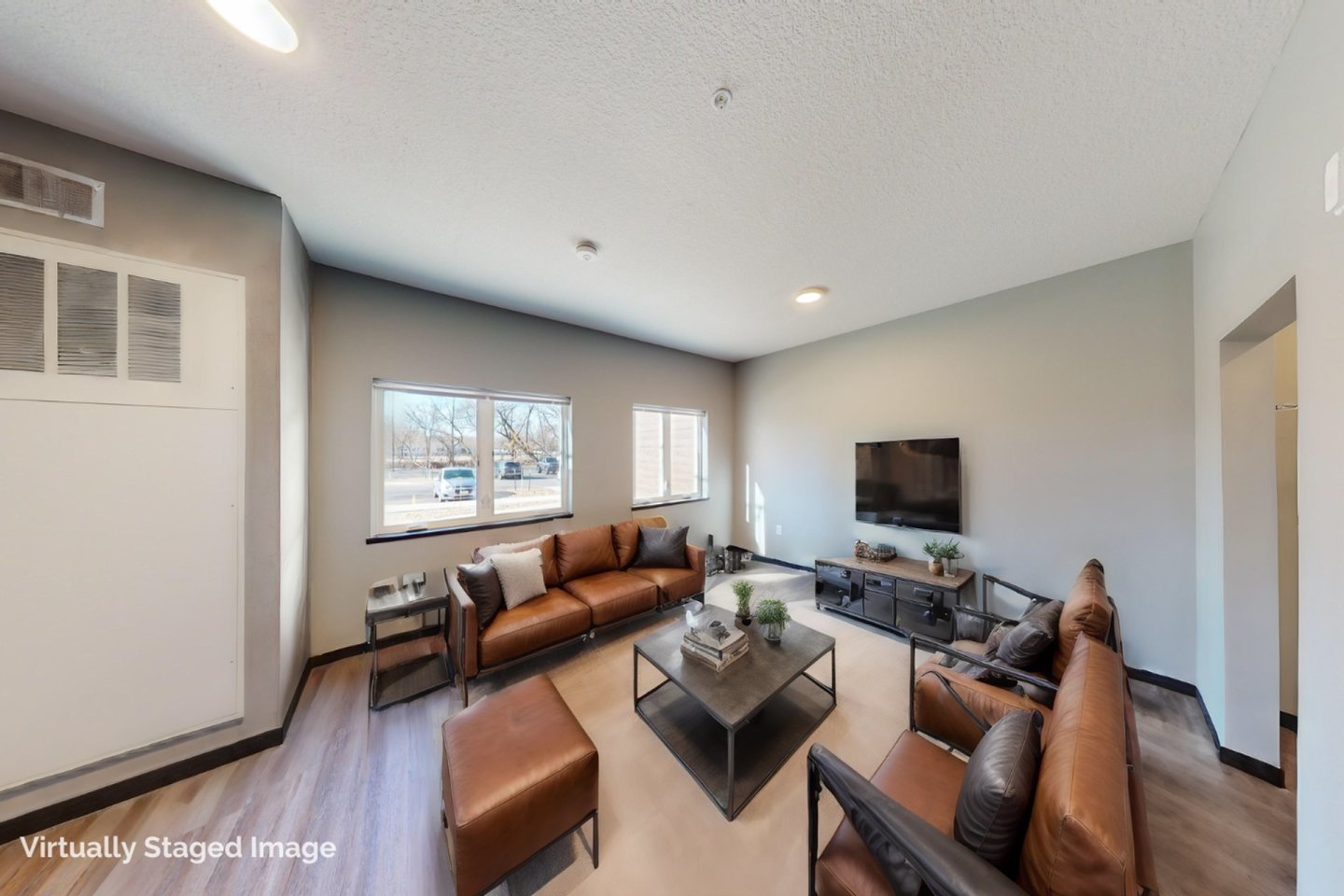 The River Apartments Image 11