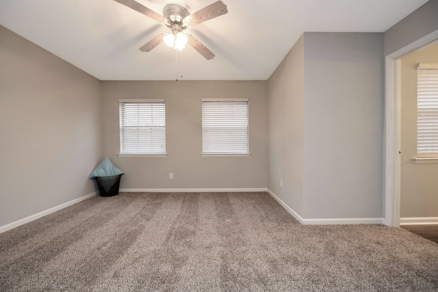Marina Pointe Image 25