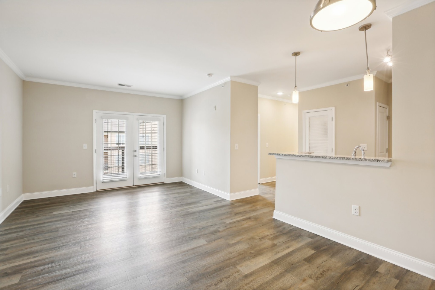 Overall Creek Apartments Image 2