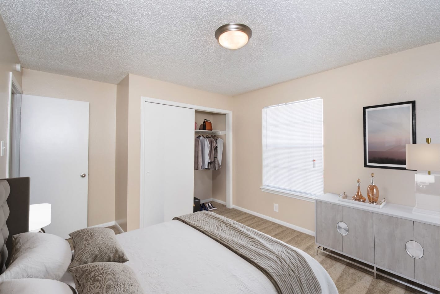 Tradewinds Apartment Homes Image 7