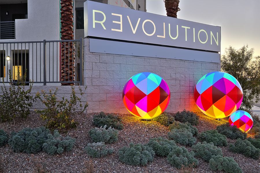 Revolution luxury apt homes Image 17