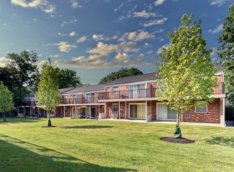 Maple Terrace Image 3