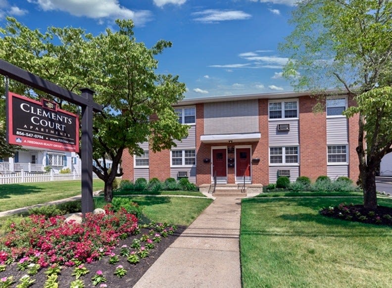 Clements Court Image 13