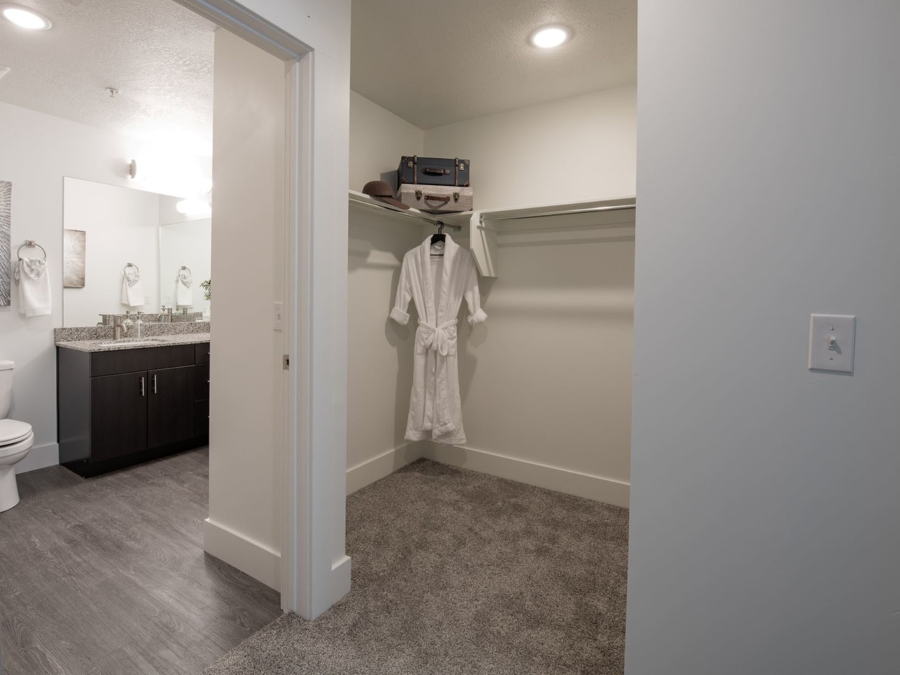 Point of View Apartments Image 15