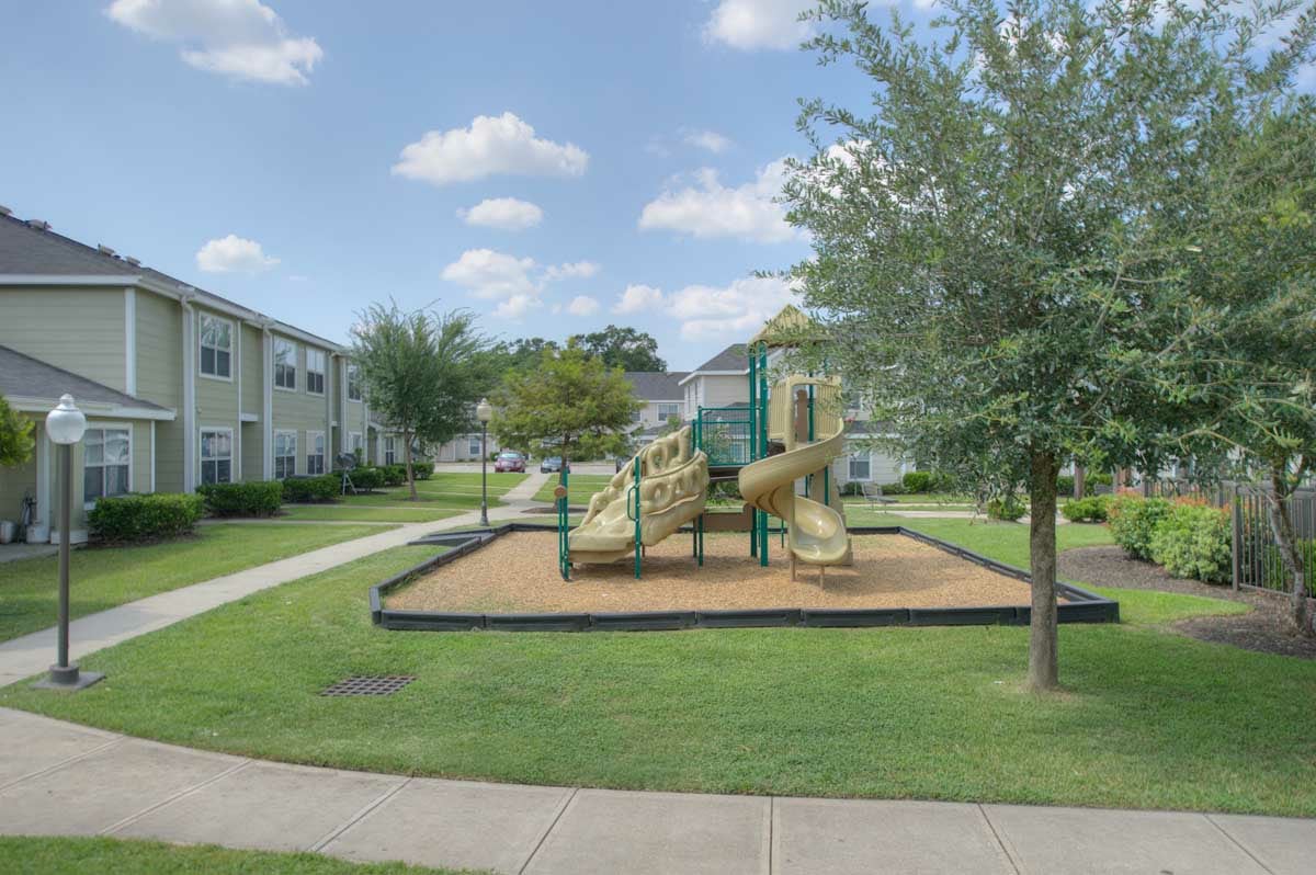 Park at Piney Woods Image 3