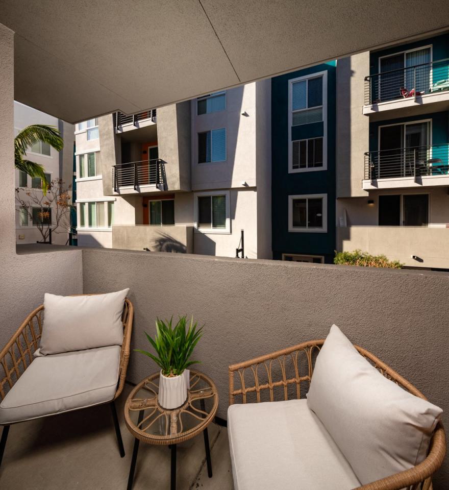 Alterra & Pravada at Grossmont Trolley Apartments Image 10