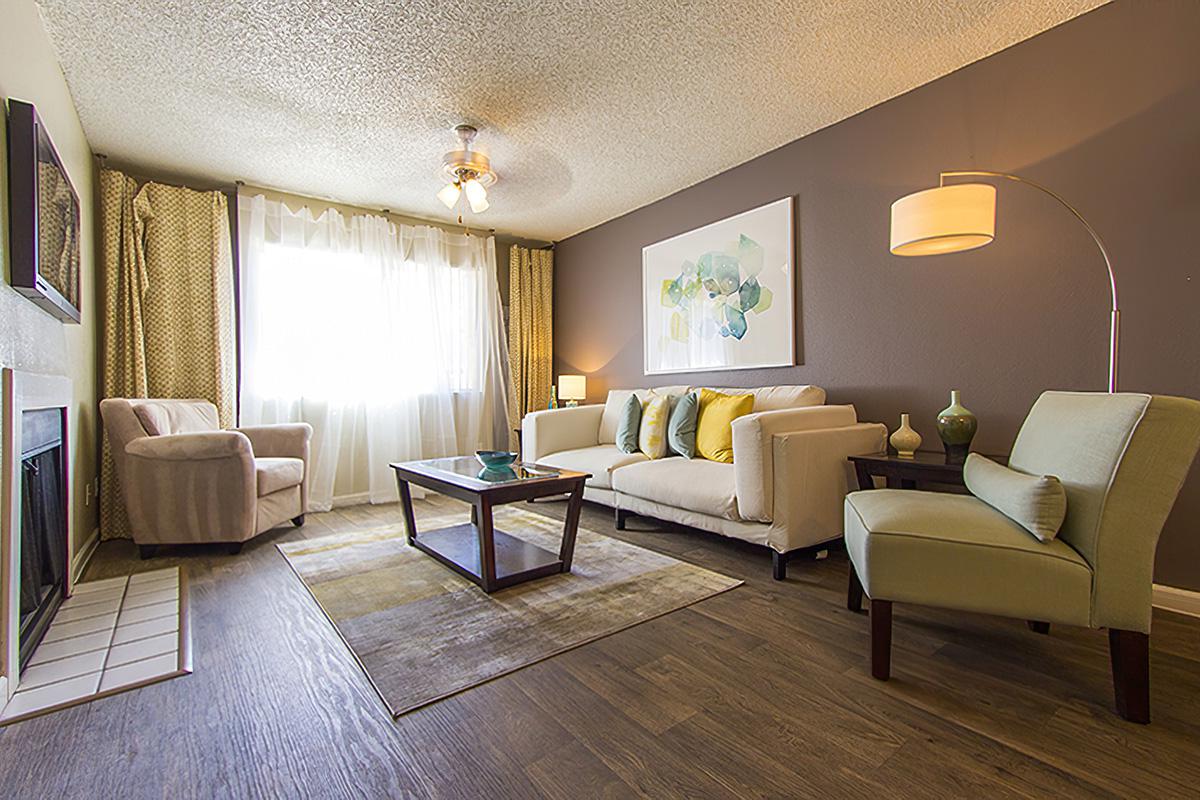 Coral Point Apartments Image 1