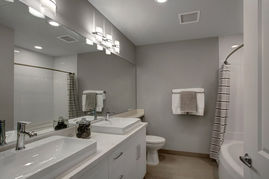 Woodin Creek Village Image 8