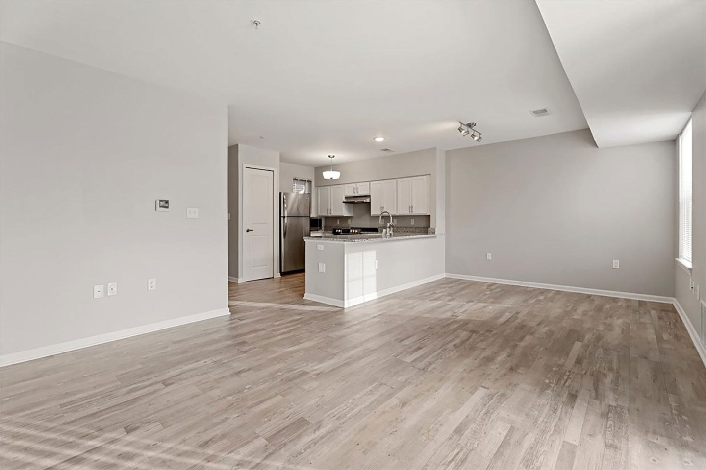 Midtown Pointe Image 39