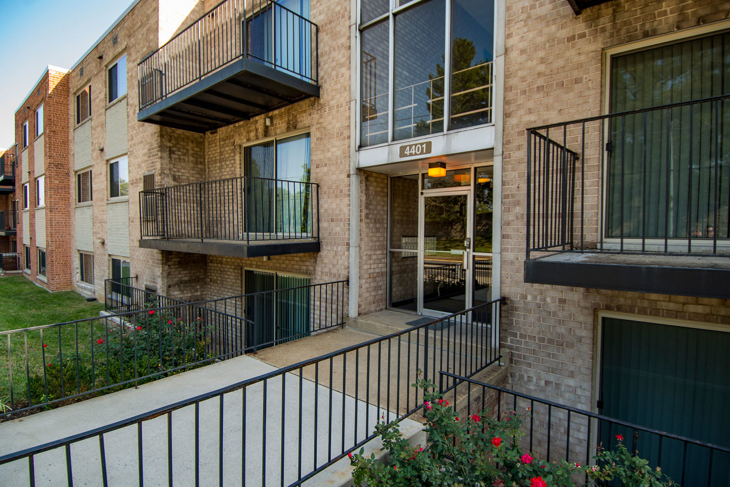 Clermont Apartments Image 26