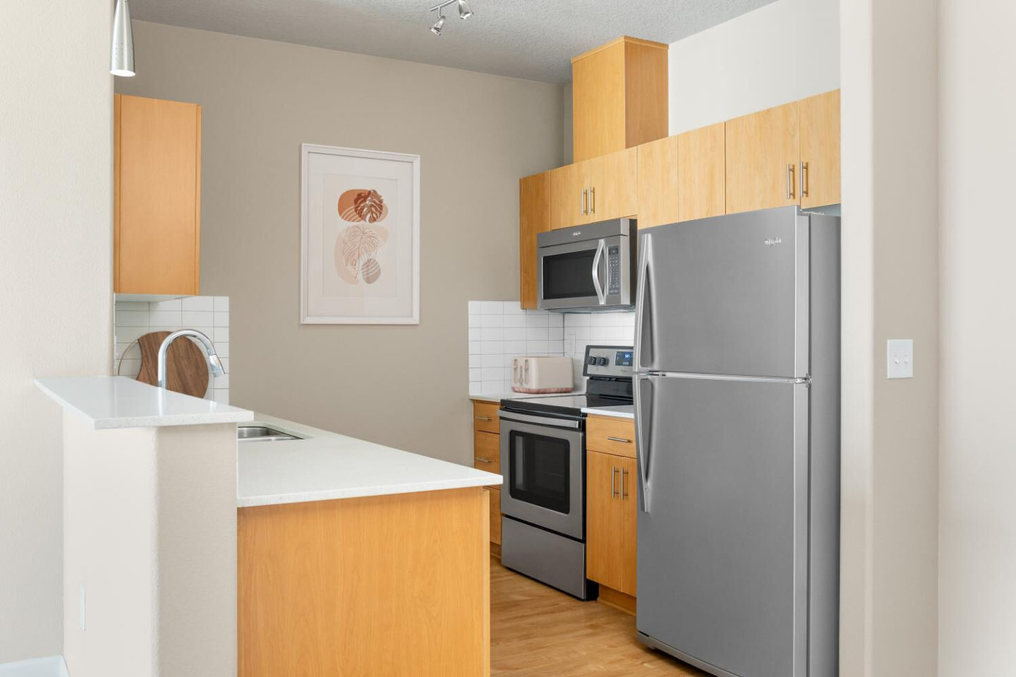 206 Apartments Image 5