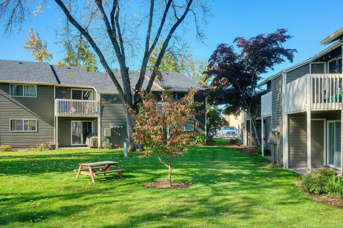 Chalet Apartments Image 67
