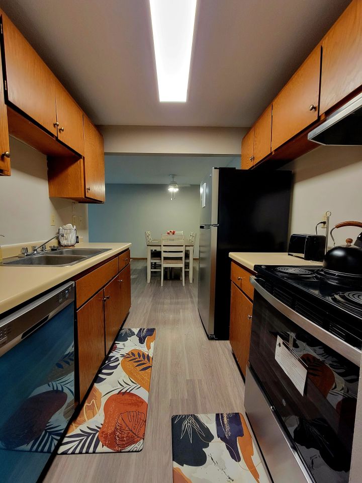 Silver Pines Image 7
