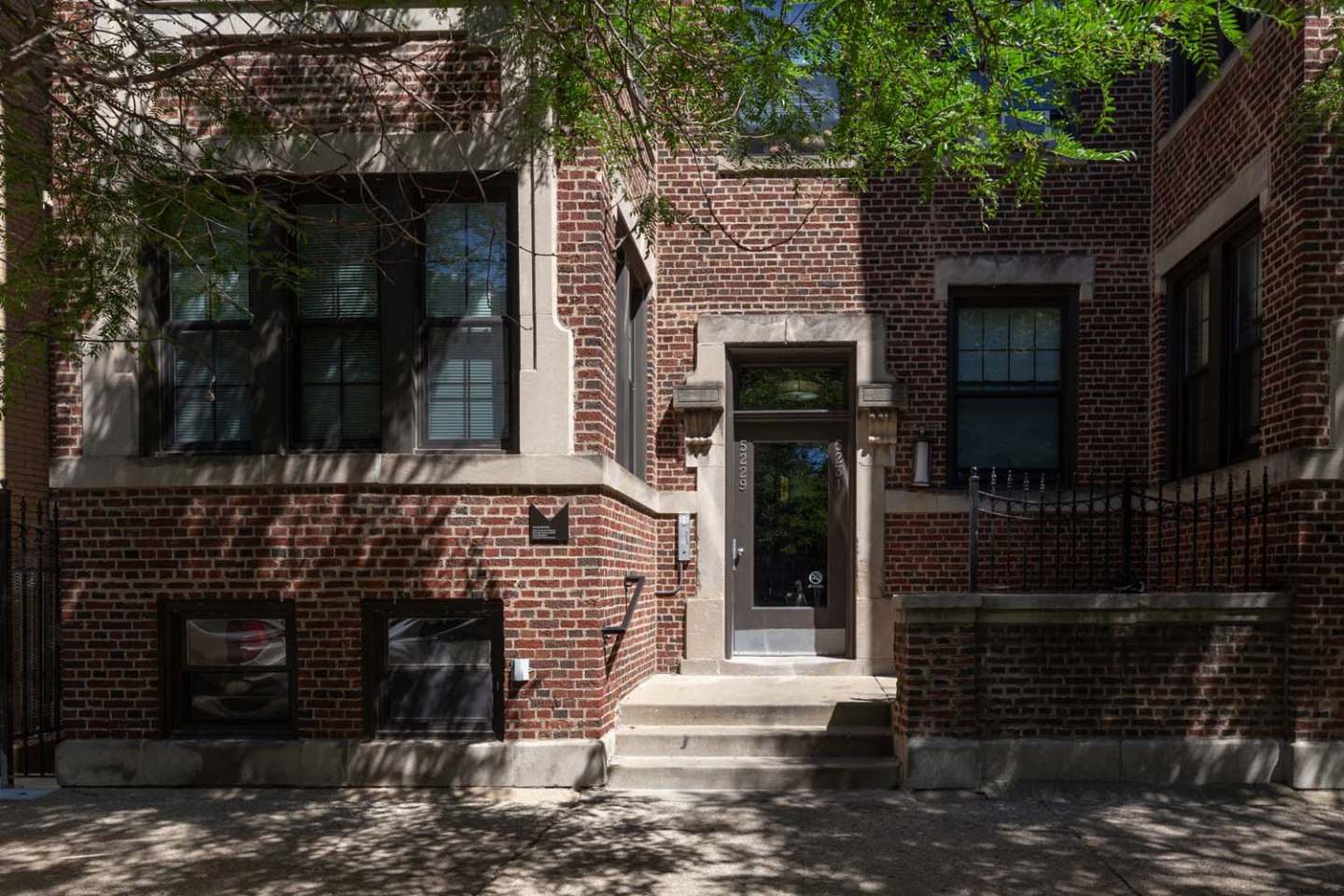 5229 S. Drexel Boulevard Image 2
