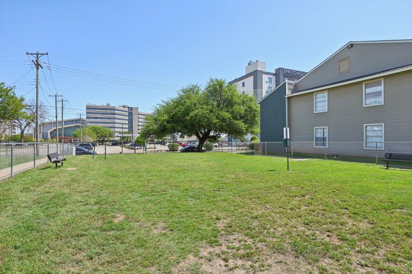 Abbey Glenn Apartments Image 97