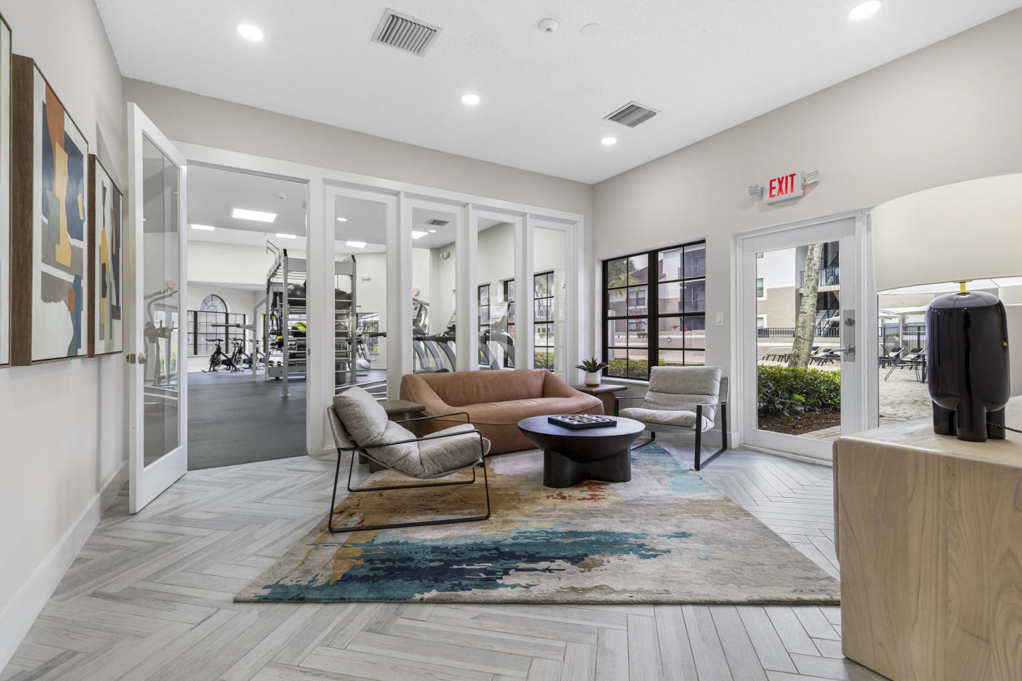 Alvista Hollywood Image 5