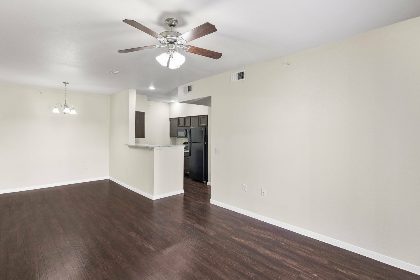 Walnut Grove Image 18