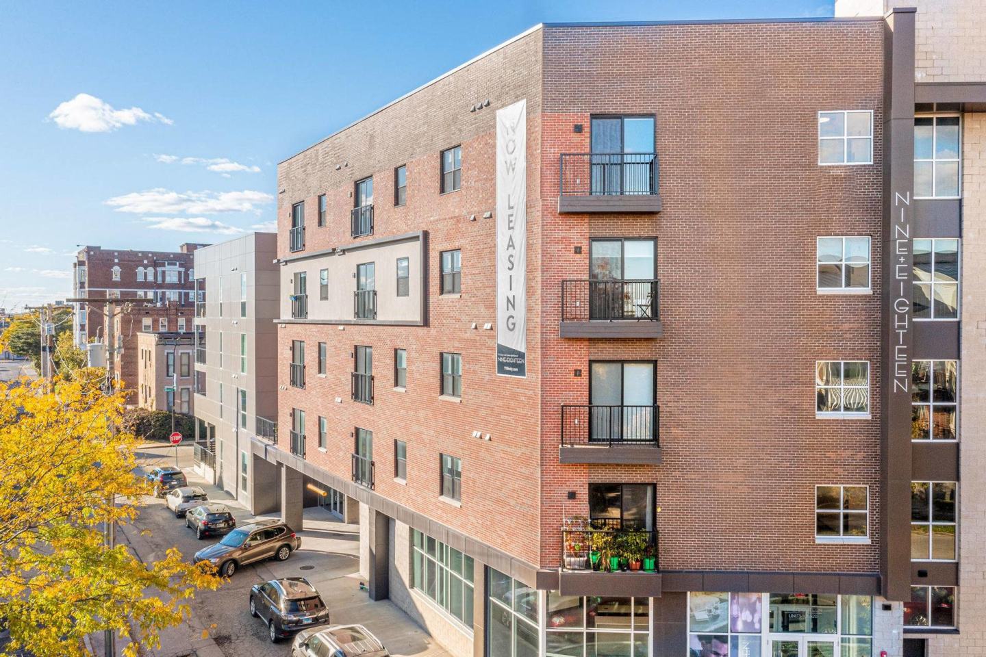 Nine+Eighteen Apartments Image 5