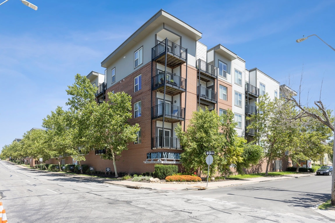 45 Madison Image 2